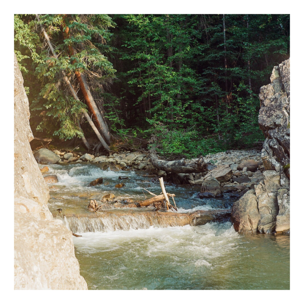 CAMP POOL 600x600 c -