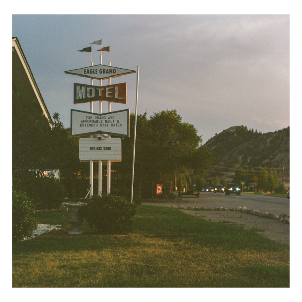 Eagle Grand Motel 1 600x600 c -